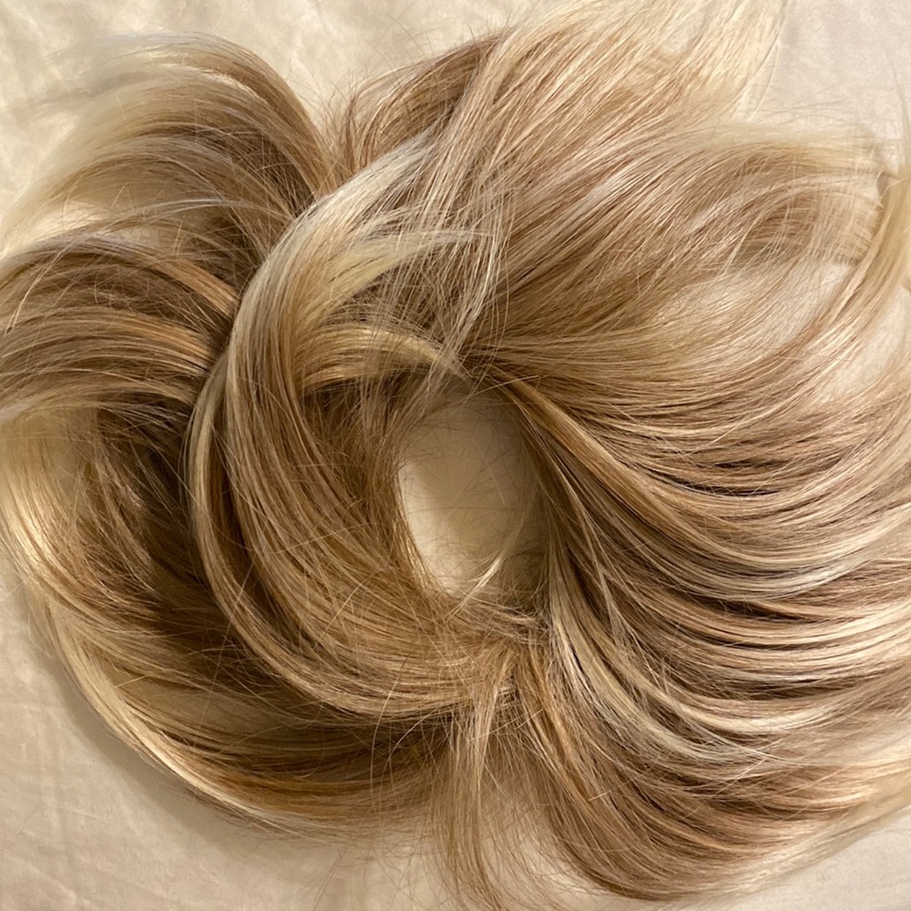 Blonde Juvabun Hair Extensions Bun Scrunchie Straight - Blonde